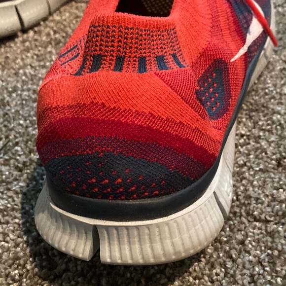 nike free flyknit+ Red - Picture 2 of 5